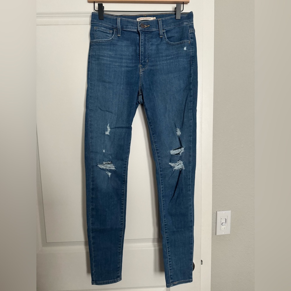 Levi's 720 High Rise Super Skinny Jeans